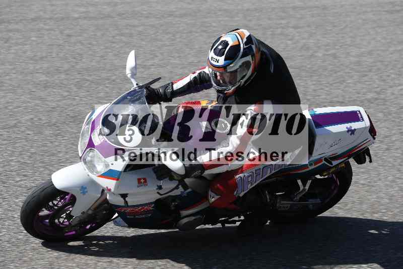 /01 02.04.2026 MAZ ADR/Gruppe gelb Gruppe gruen/3